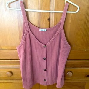 Super cute mauve tank top!!
